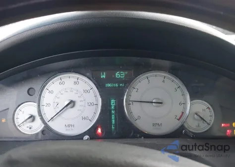 2005 Chrysler 300 Touring from USA, damaged, VIN 2C3AA53G95H658141